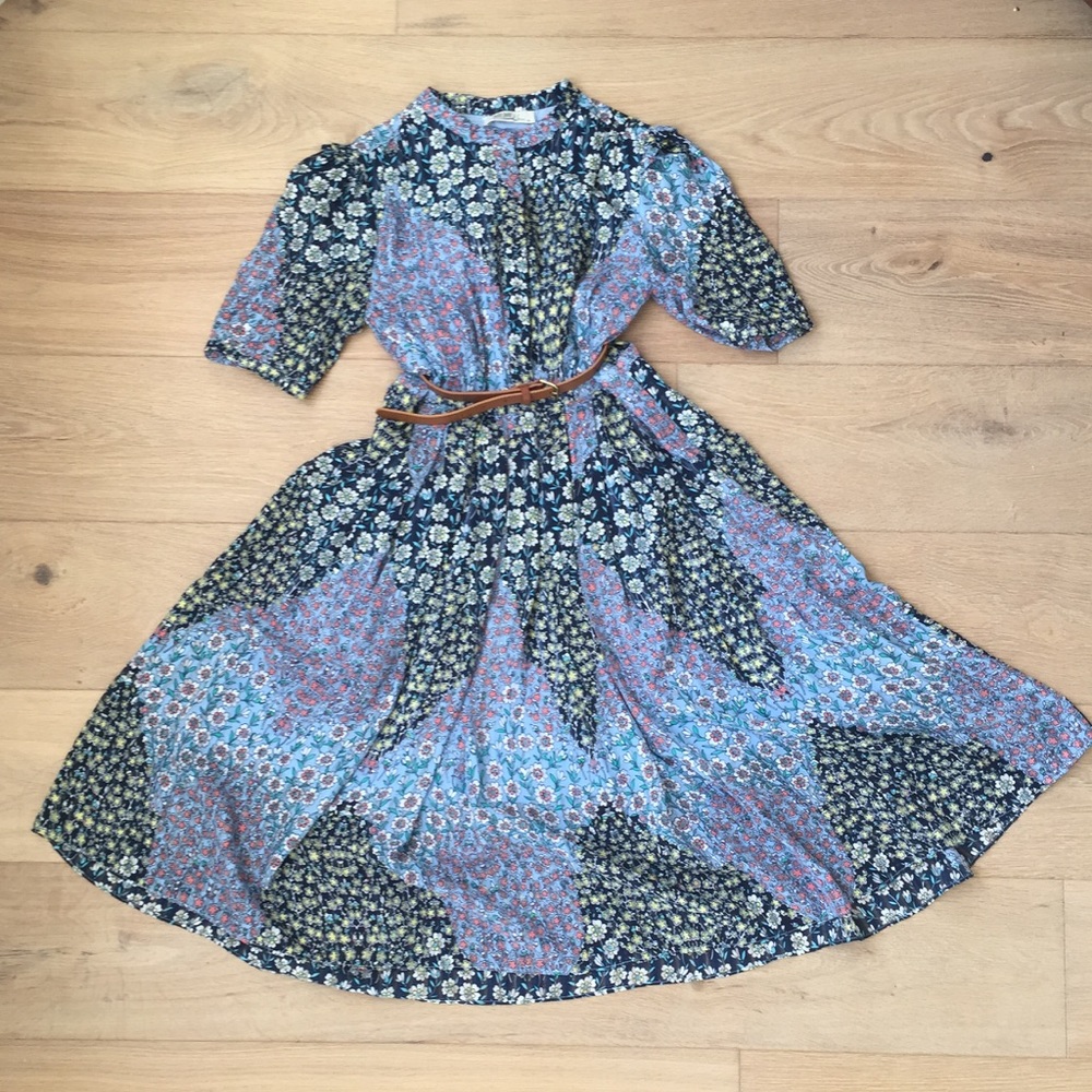 NWOT Floral dress size small